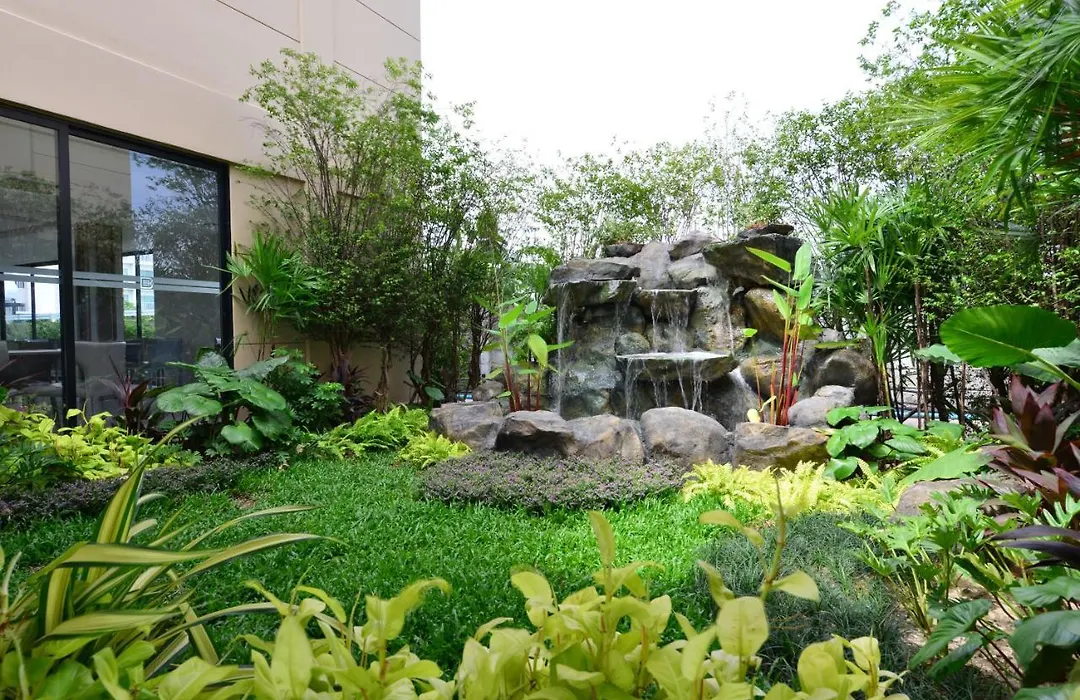 Grand Bs Airport Hotel Suvarnabhumi Free Suvarnabhumi Airport Shuttle-1